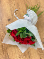 BUQUÊ 12 ROSAS VERMELHAS - Imagem 3